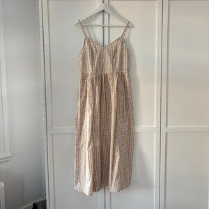 NWT Old Navy beige gingham 100% coton spaghetti strap dress (size M)